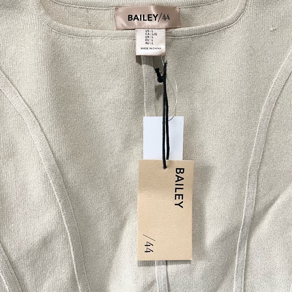 BAILEY/44-NWT Nude Neutral Light Tan Sleeveless Sparkly Top Size L - Picture 5 of 5